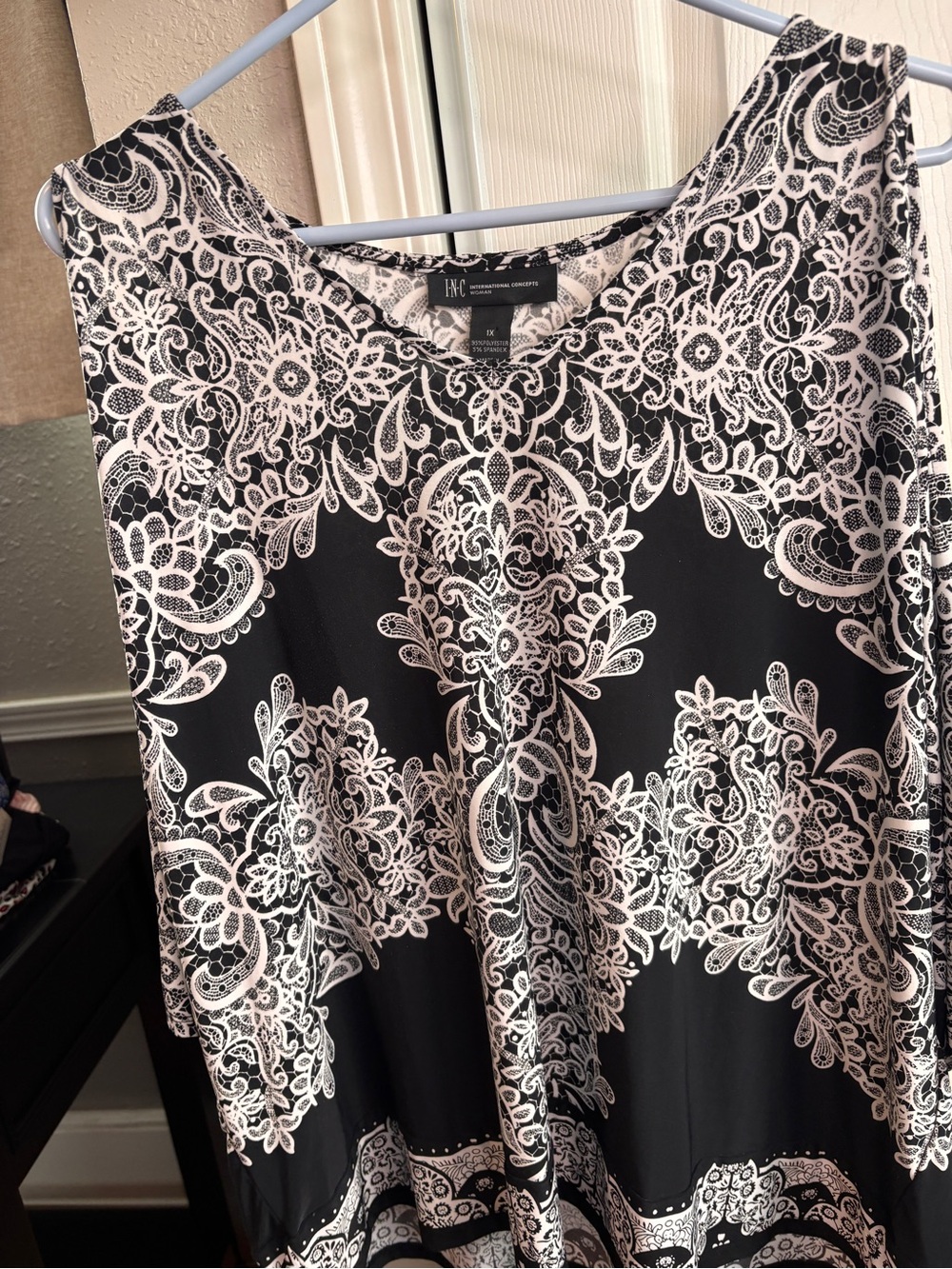 INC International Concepts cold-shoulder blouse. Size 1X